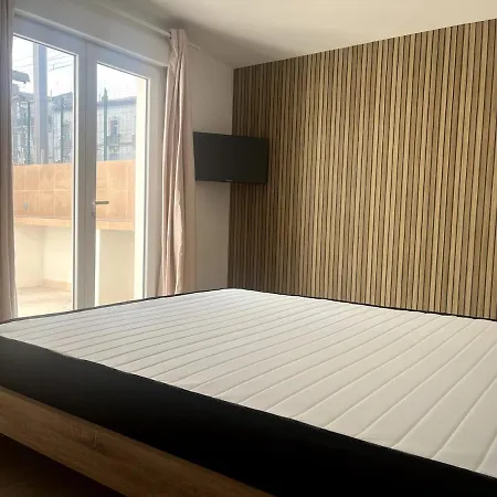 Semesterbostad Maison Typique La Plagette